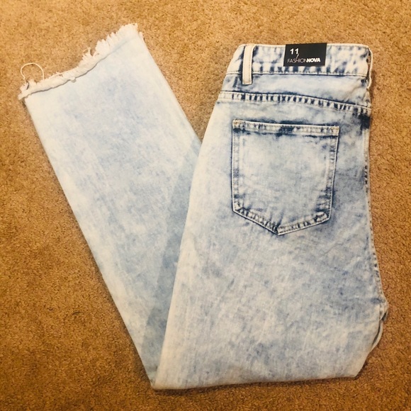 Fashion Nova All Over It Boyfriend Jeans - Picture 6 of 8